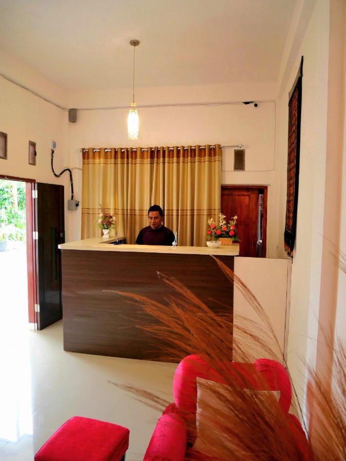 The Sanduk Homestay Rantepao Eksteriør billede