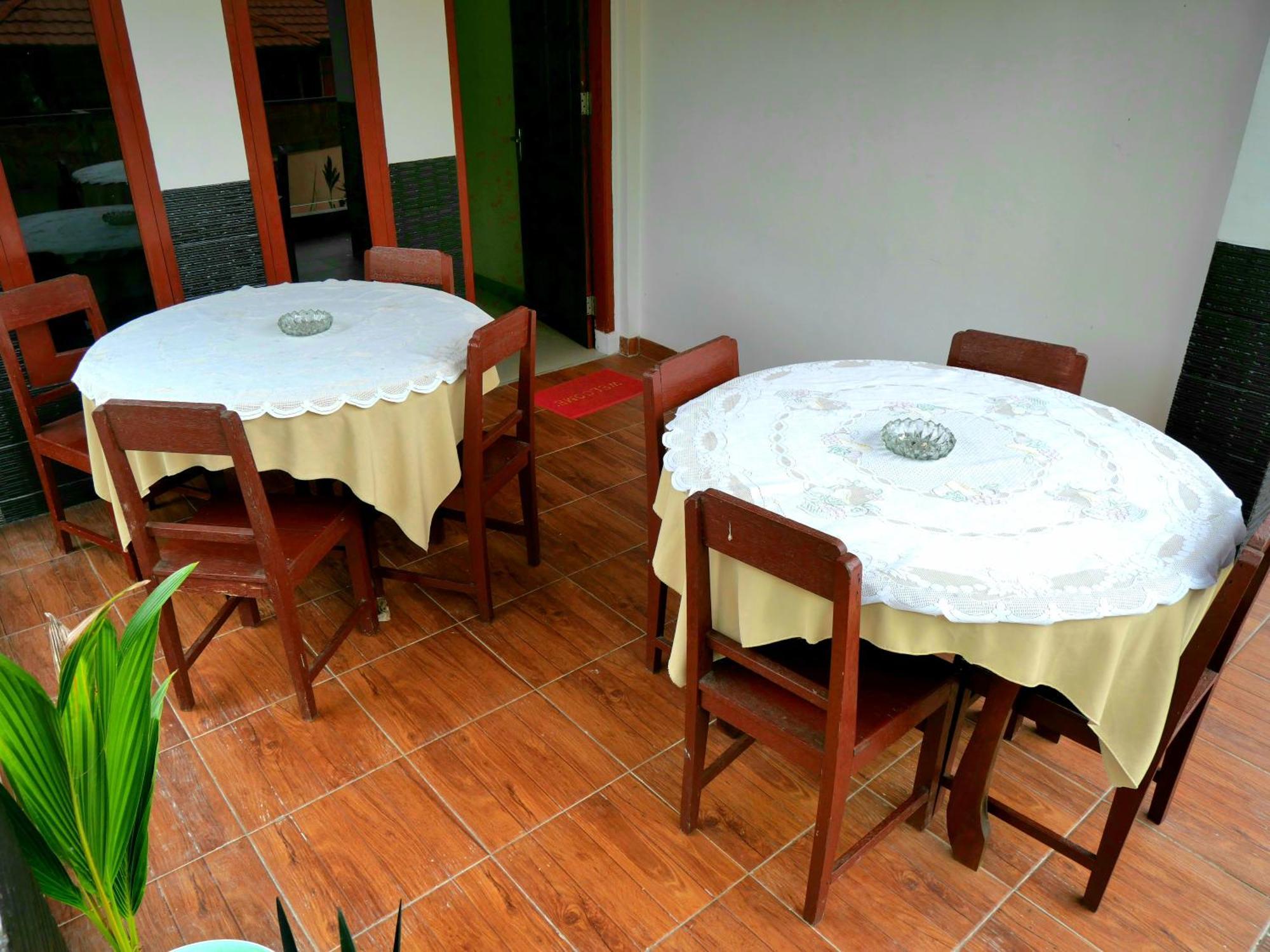 The Sanduk Homestay Rantepao Eksteriør billede