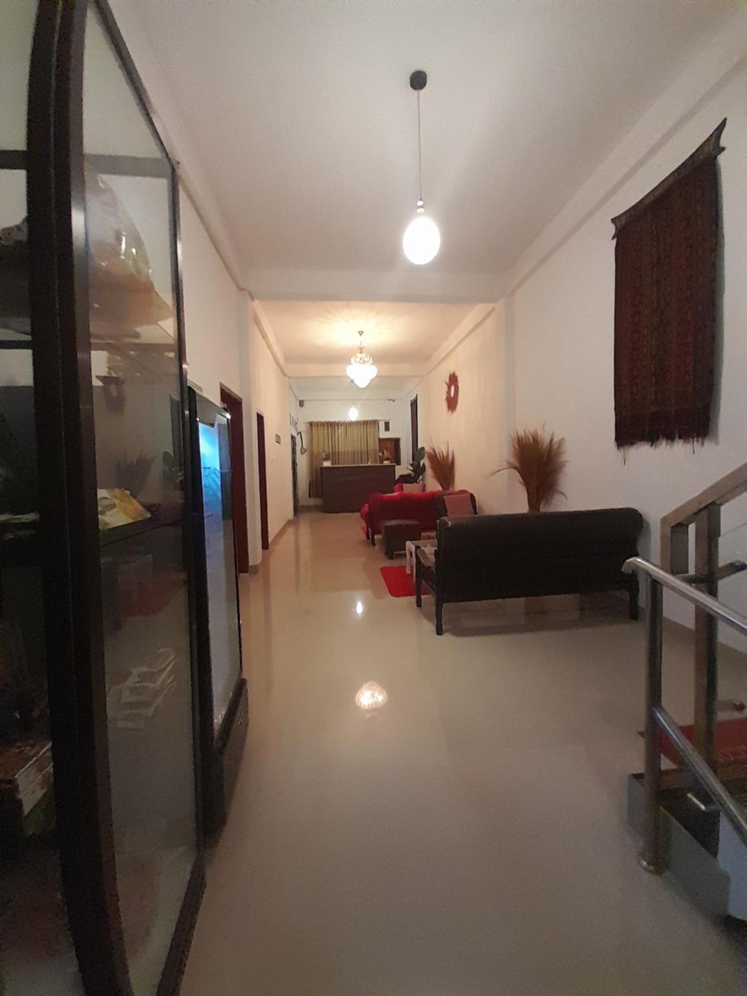 The Sanduk Homestay Rantepao Eksteriør billede